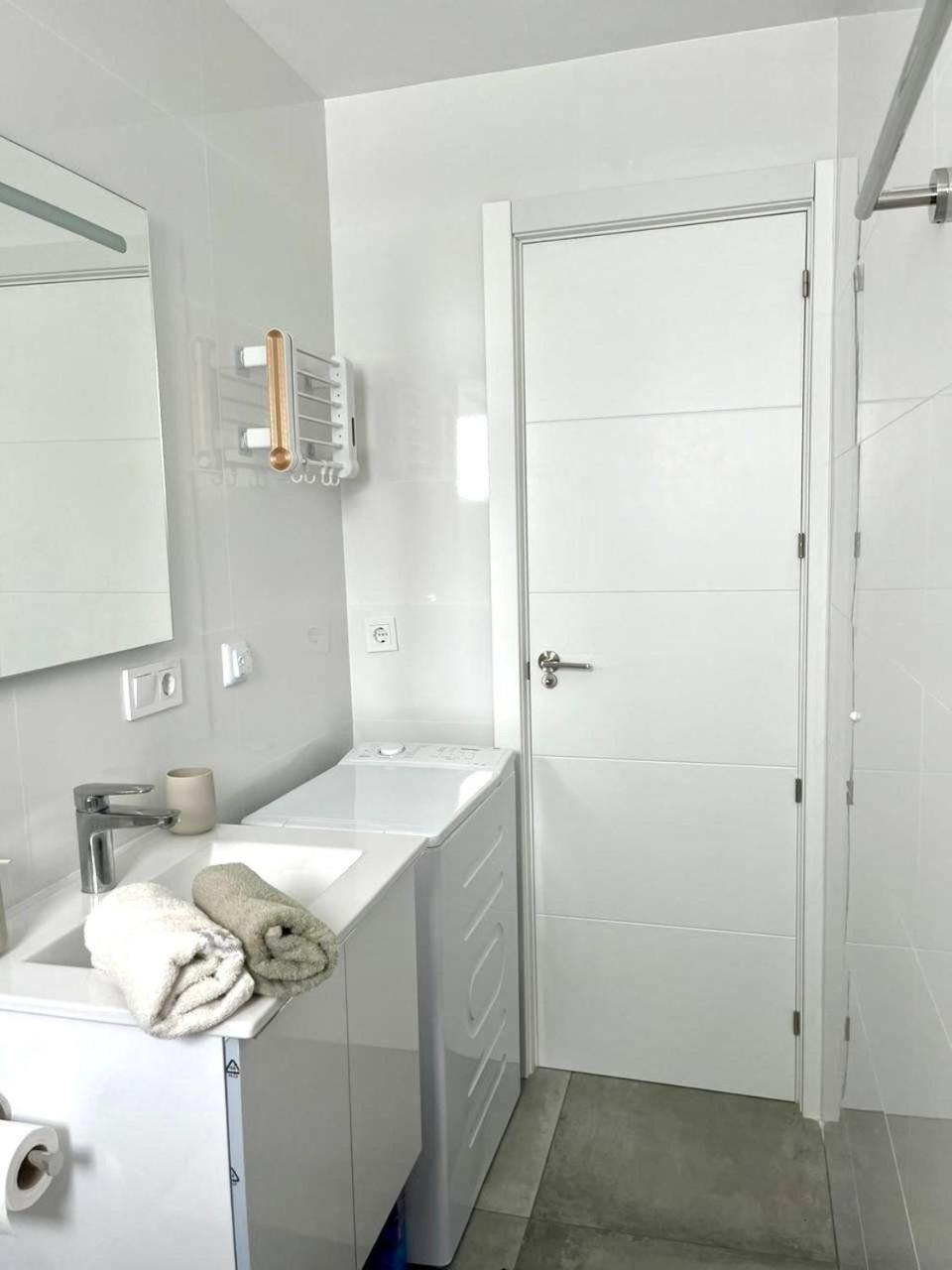 Stylish Apartment In Santa Pola Εξωτερικό φωτογραφία